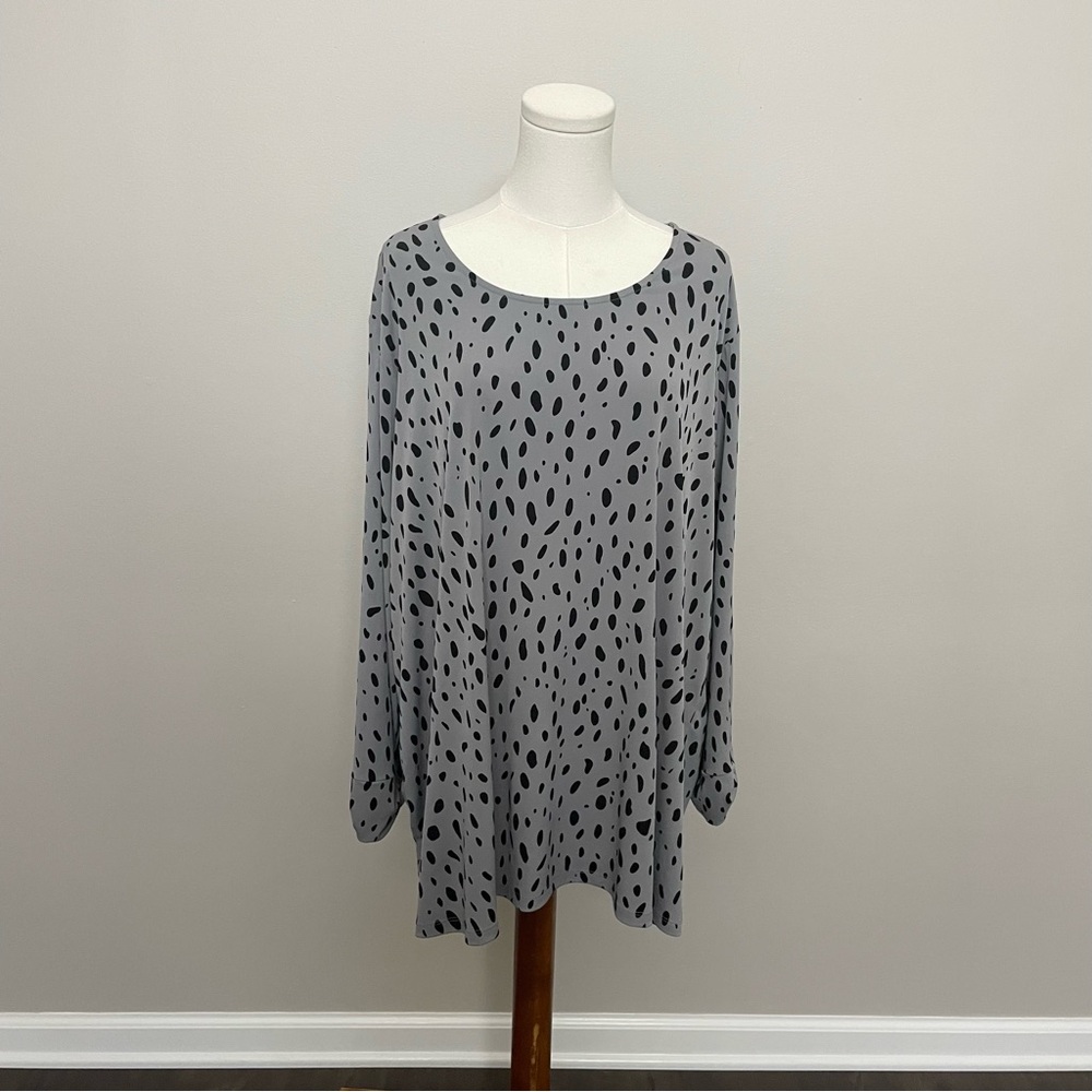 Susan Graver Top Tunic Abstract Polka Dot Slinky Stretchy Bow Cuff Grey Black